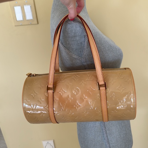 Louis Vuitton Bedford Handbag - Picture 11 of 13